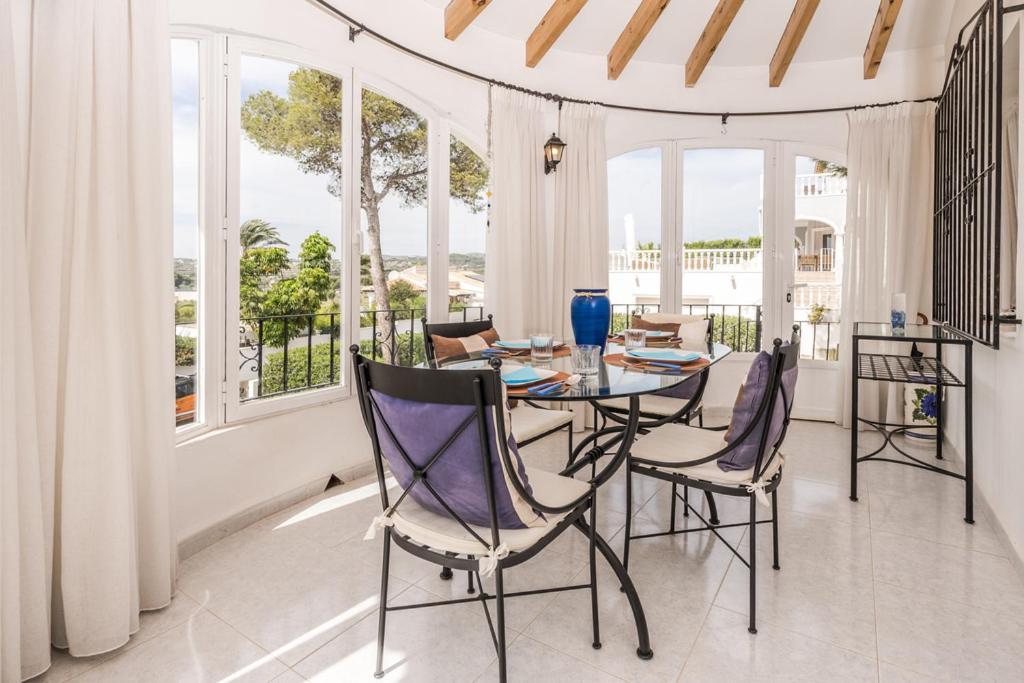 A Algemesi * Moraira